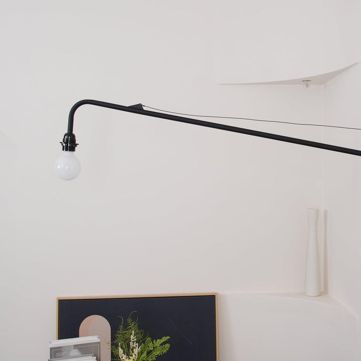 Lampa ścienna Prouve Petite Potence