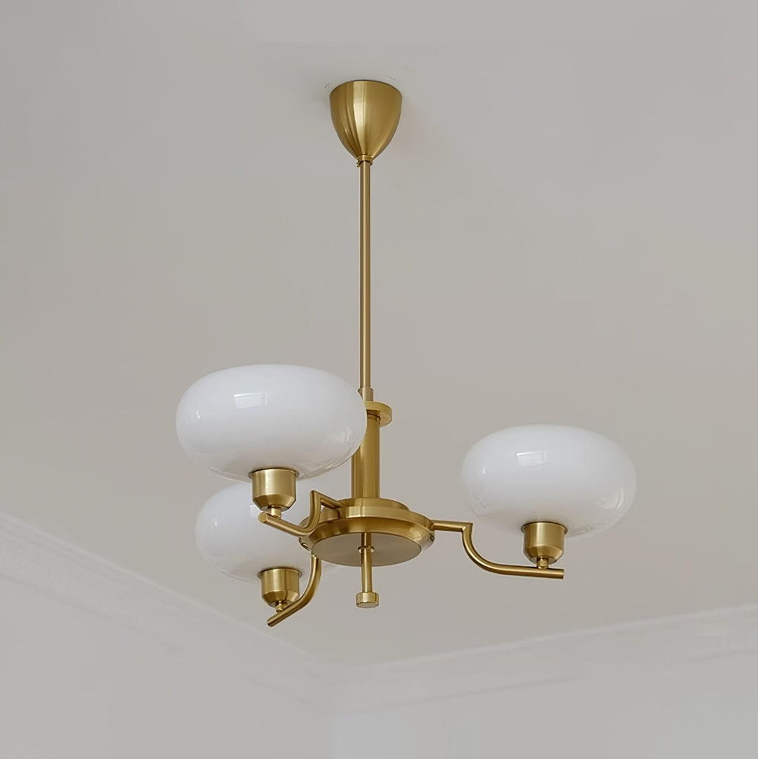 Żyrandole Puja