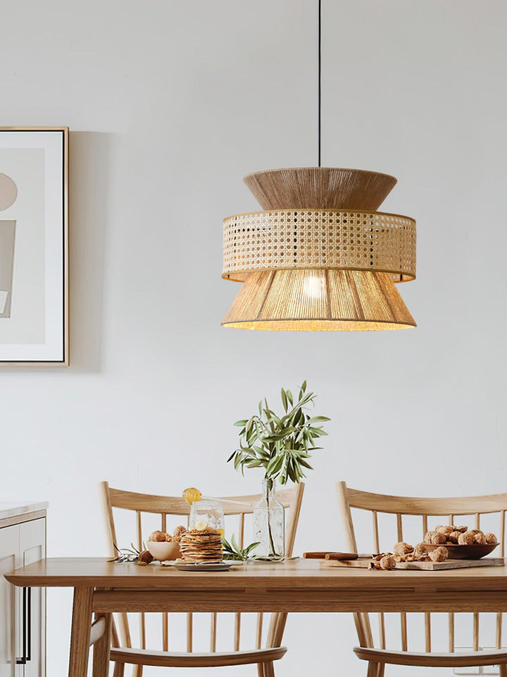Lampa wisząca z rattanu i bambusa