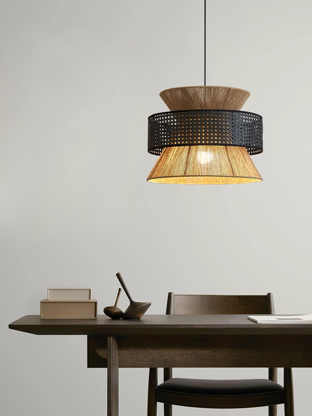 Lampa wisząca z rattanu i bambusa