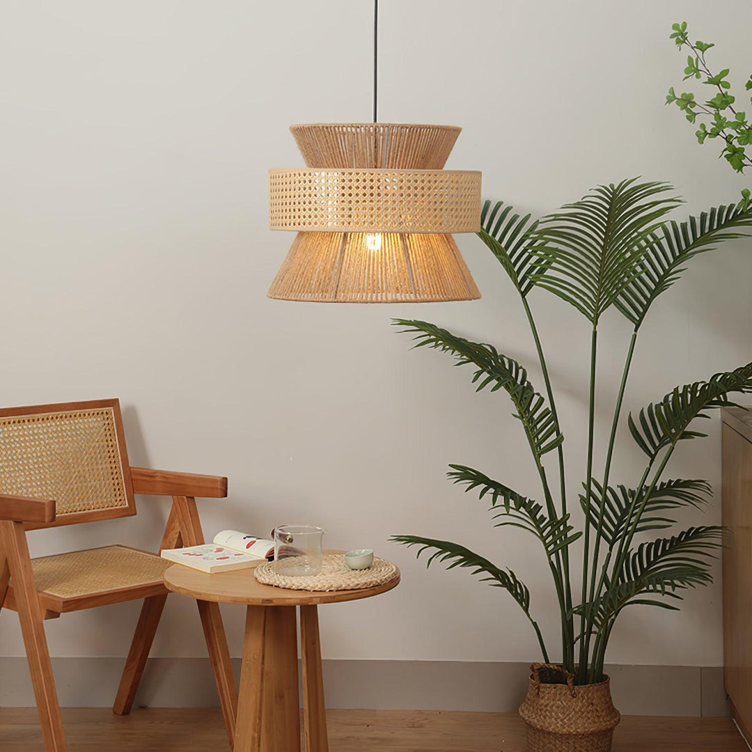 Lampa wisząca z rattanu i bambusa