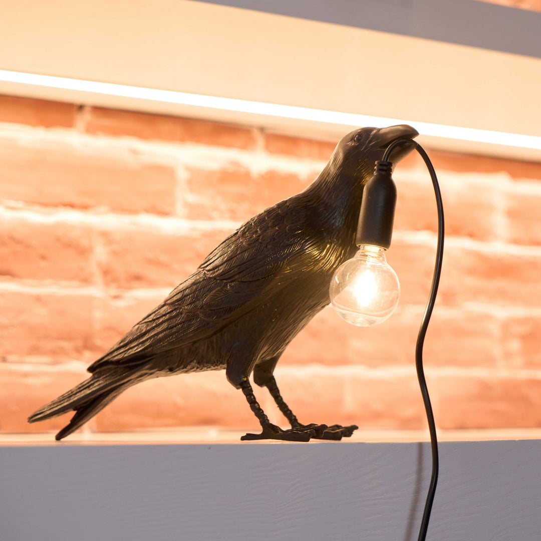 Lampa stołowa z żywicy Kruka
