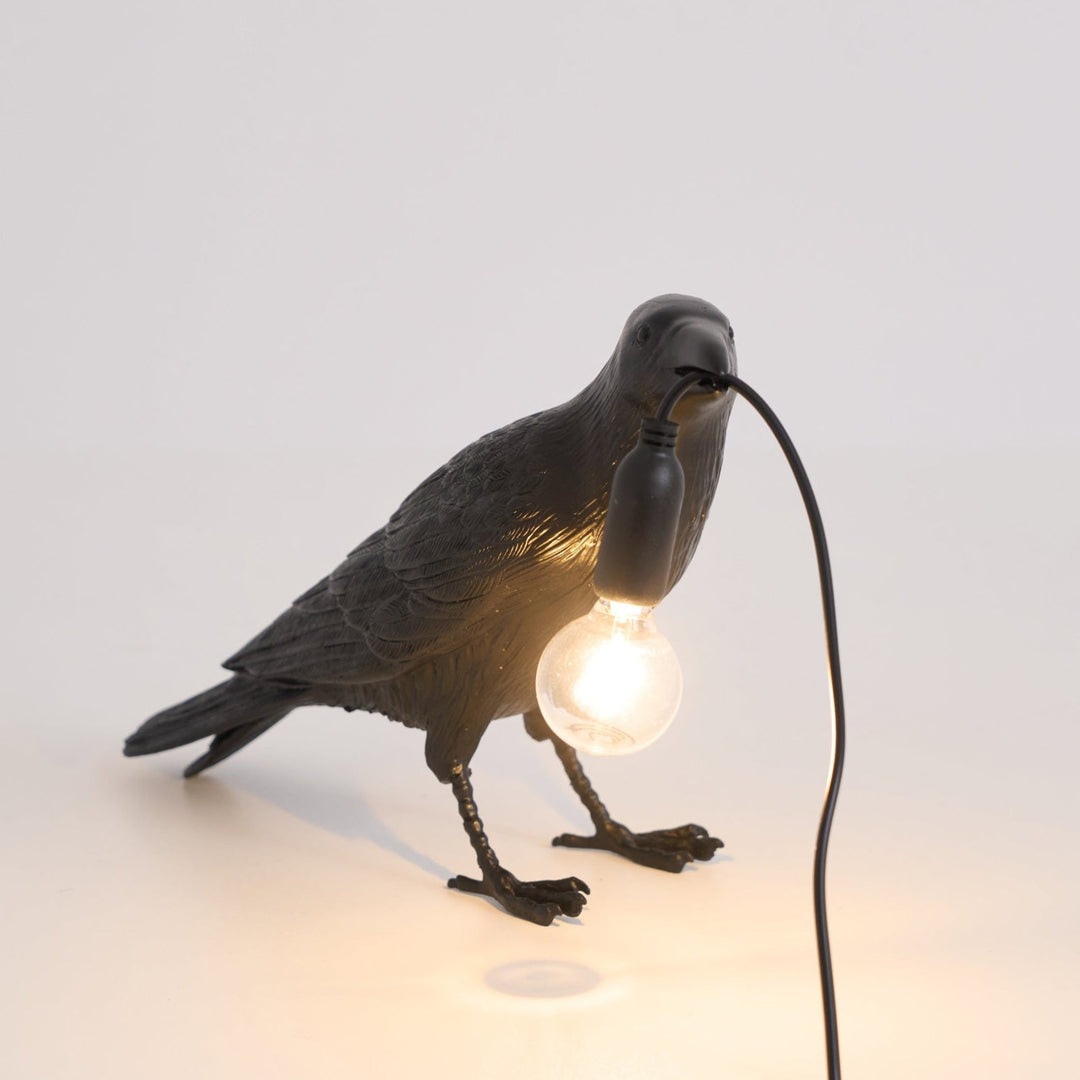Lampa stołowa z żywicy Kruka