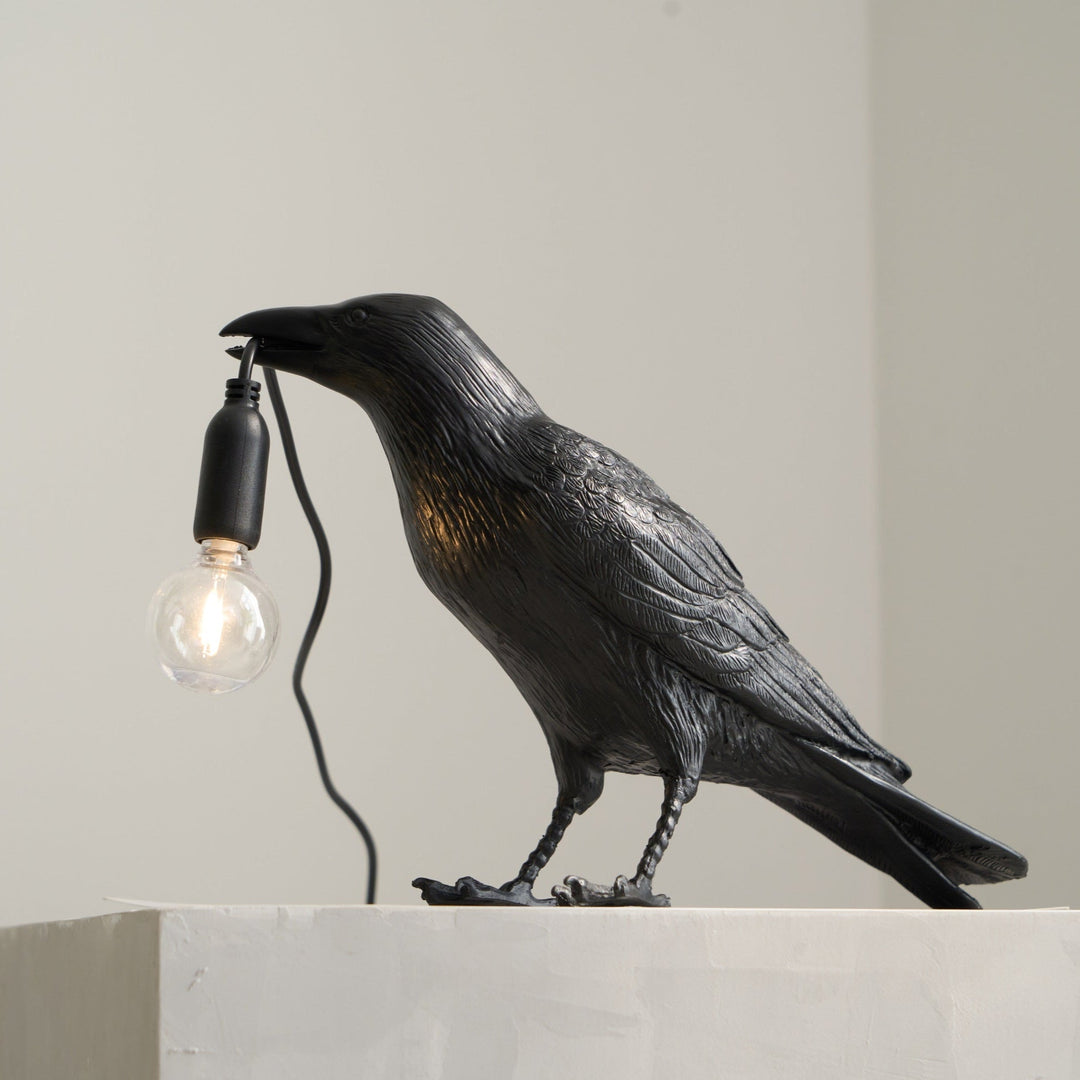 Lampa stołowa z żywicy Kruka