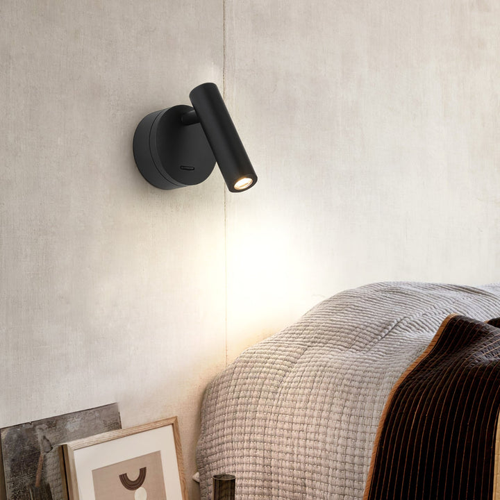 Lampa ścienna LED do czytania w sypialni