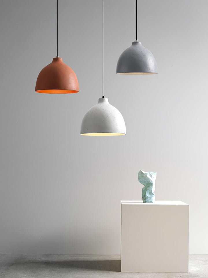 Lampa wisząca z żywicy w kształcie miski