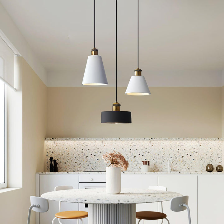 Lampa Wisząca Geometriczna z Żywicy