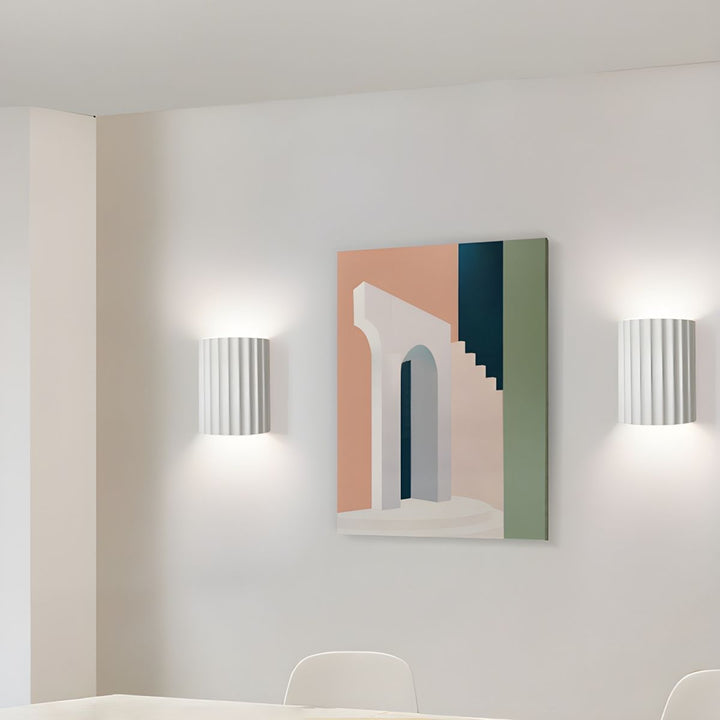 Lampa Ścienna z Żebrowanym Kloszem