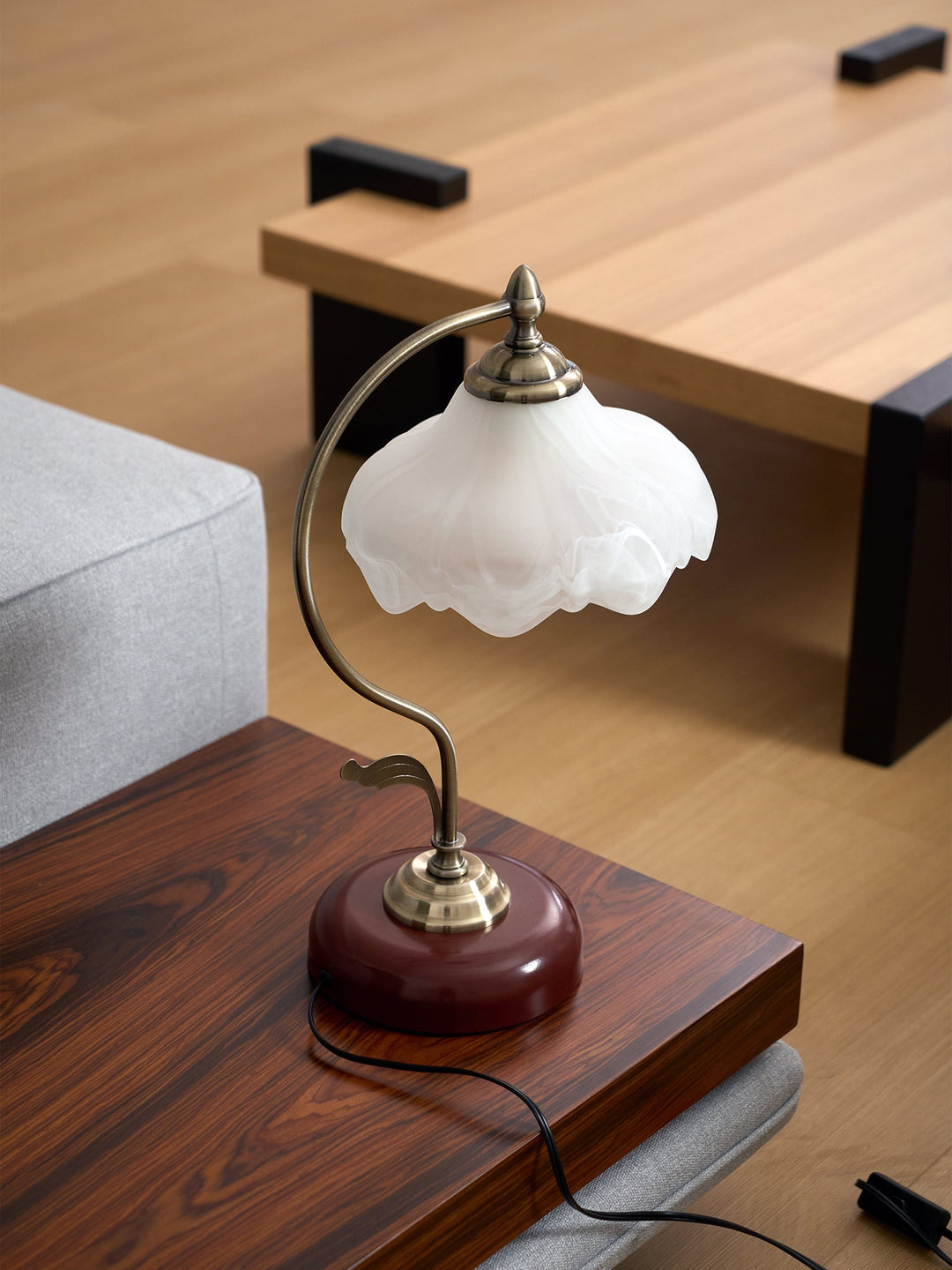 Lampa Stołowa Vintage Laiton