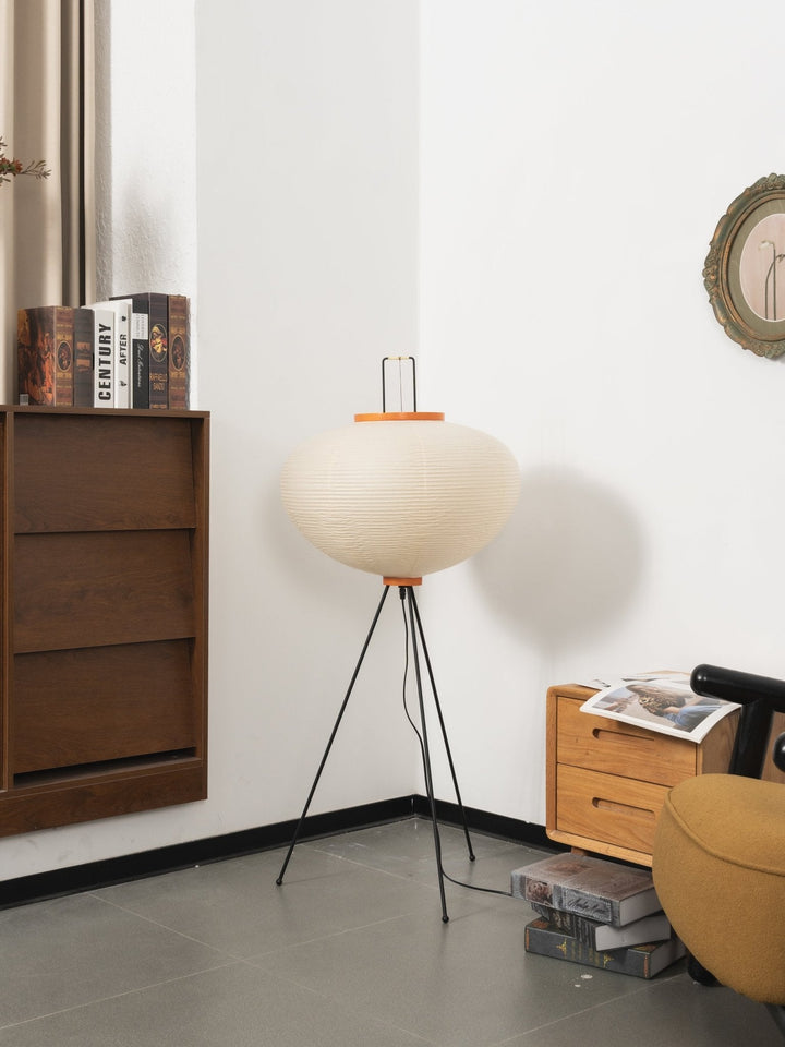 Lampa podłogowa z papieru ryżowego