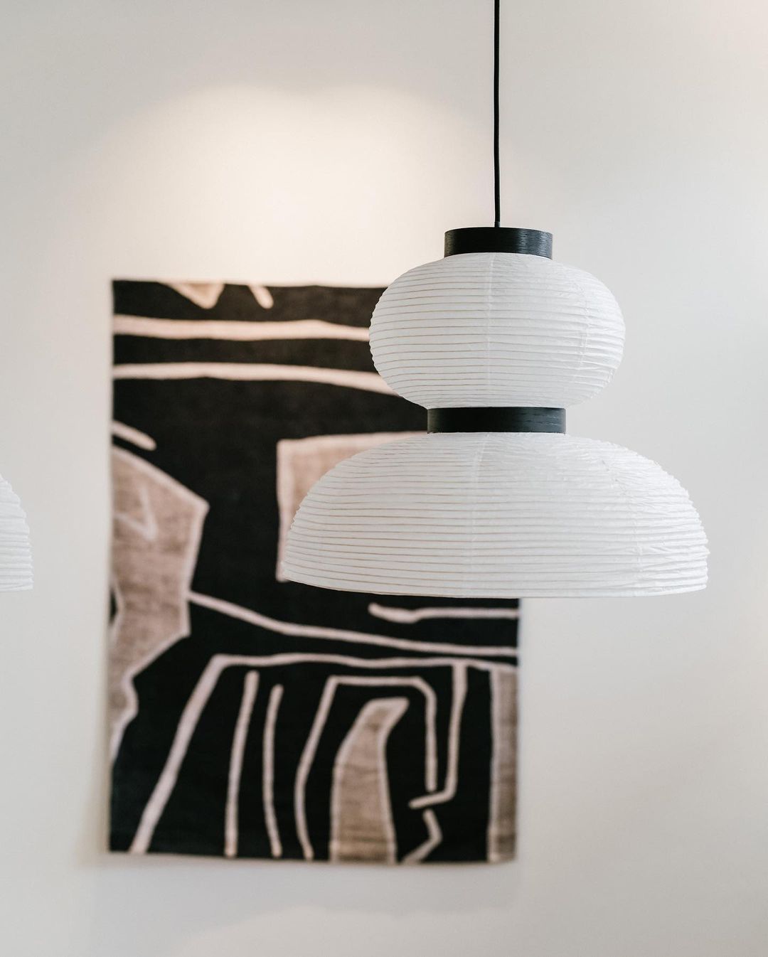 Lampa wisząca z papieru ryżowego Cocoon
