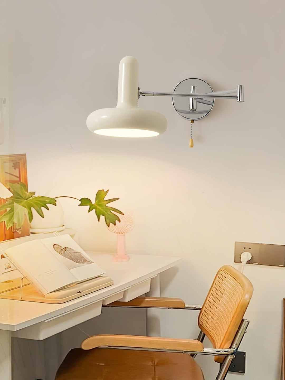 Lampa ścienna Rocker