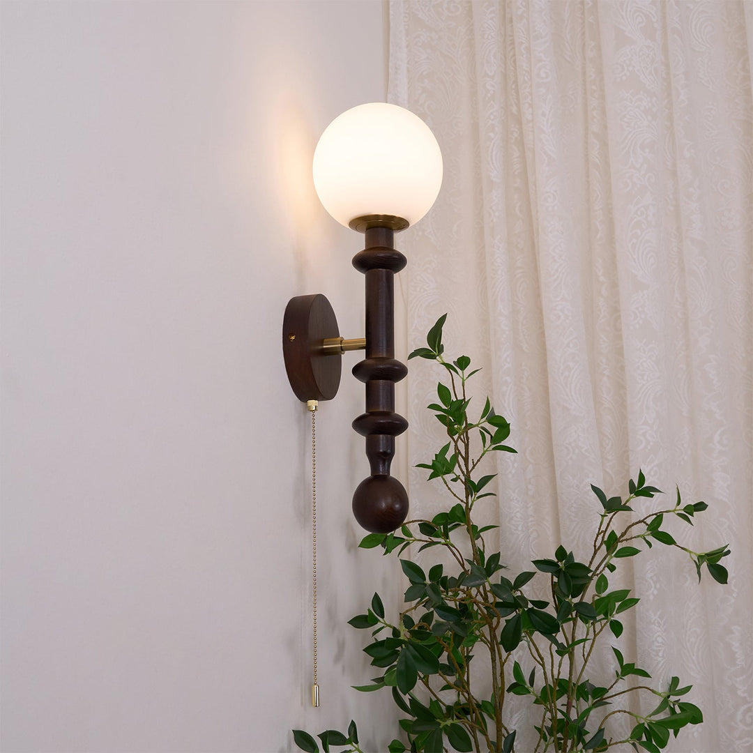 Lampa Ścienna w Kształcie Kolumny Rzymskiej