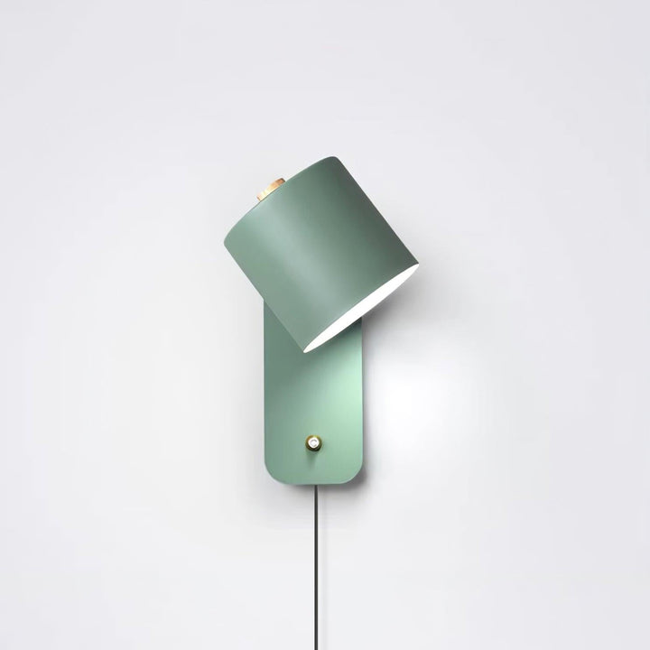Obrotowa lampa ścienna z cylindrycznym kloszem