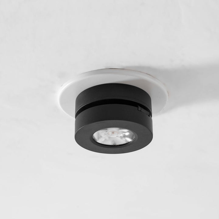 Okrągła obrotowa lampa LED świecąca w dół
