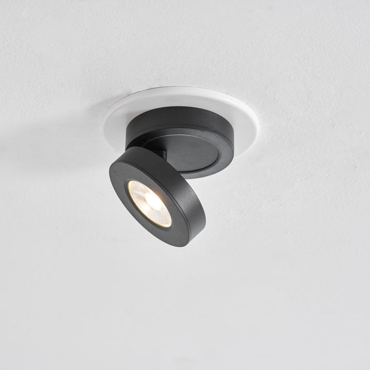 Okrągła obrotowa lampa LED świecąca w dół