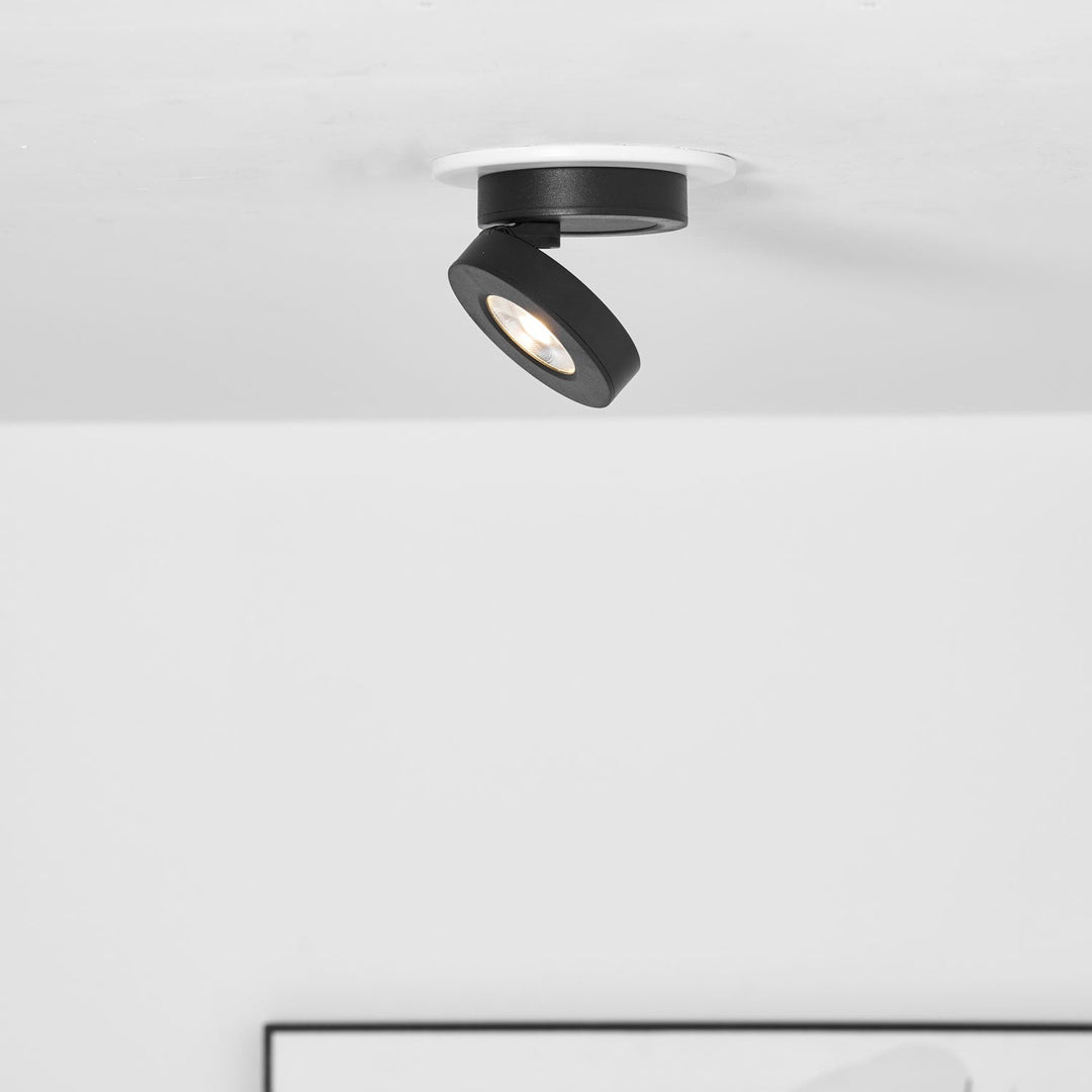 Okrągła obrotowa lampa LED świecąca w dół