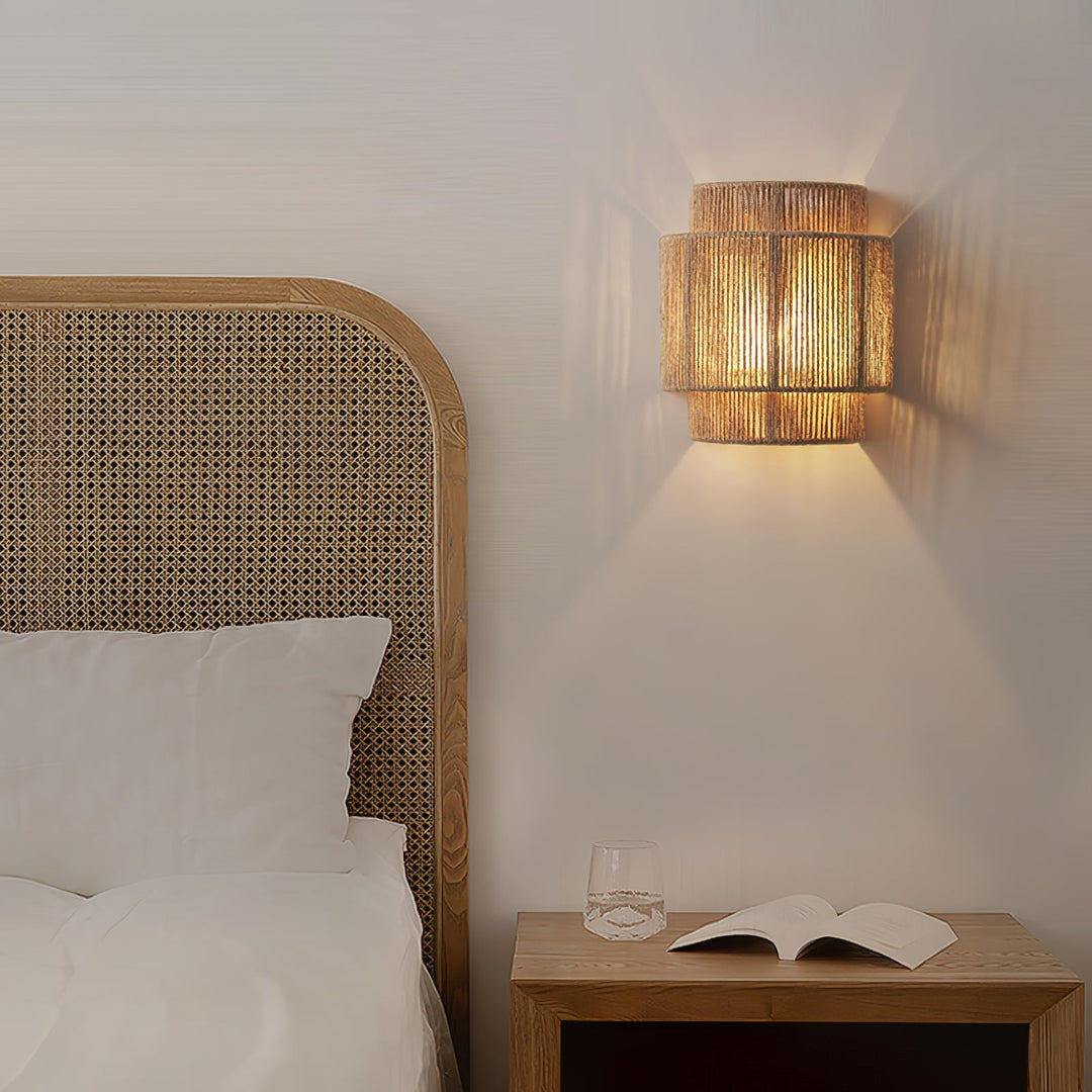 Rustykalna Lampa Ścienna Wpleciona