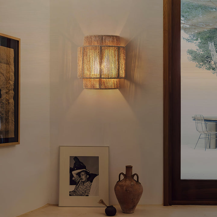 Rustykalna Lampa Ścienna Wpleciona