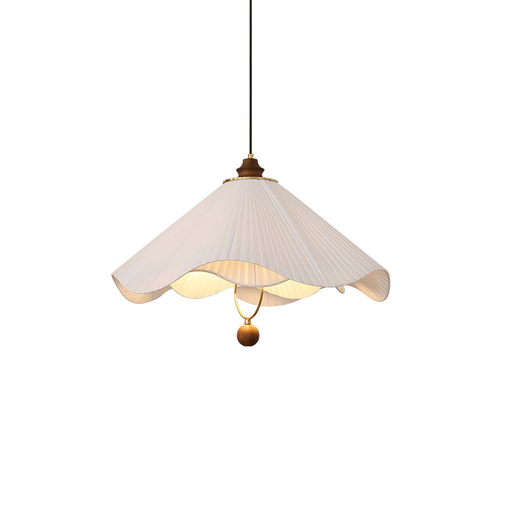 Lampa wisząca z falistym brzegiem