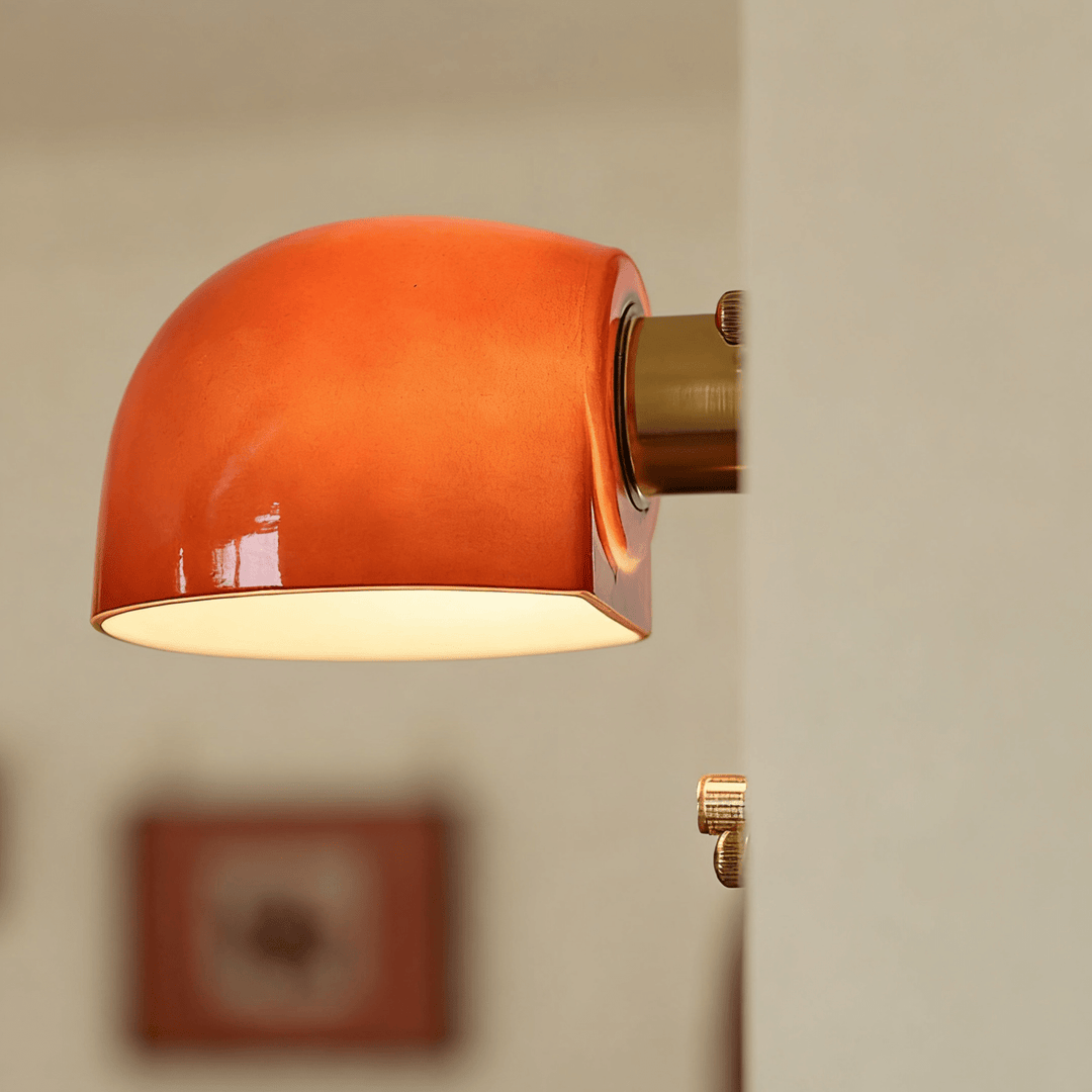 Ścienna Lampa Scarlet Dome