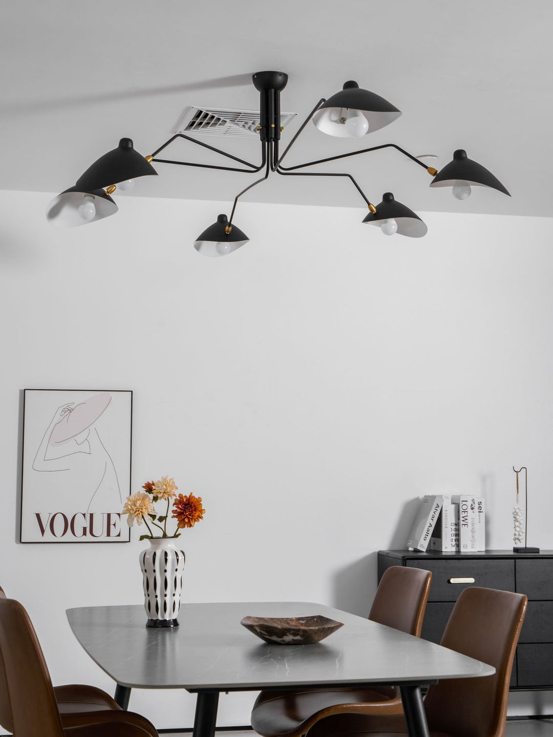 Lampa sufitowa z wieloma ramionami A