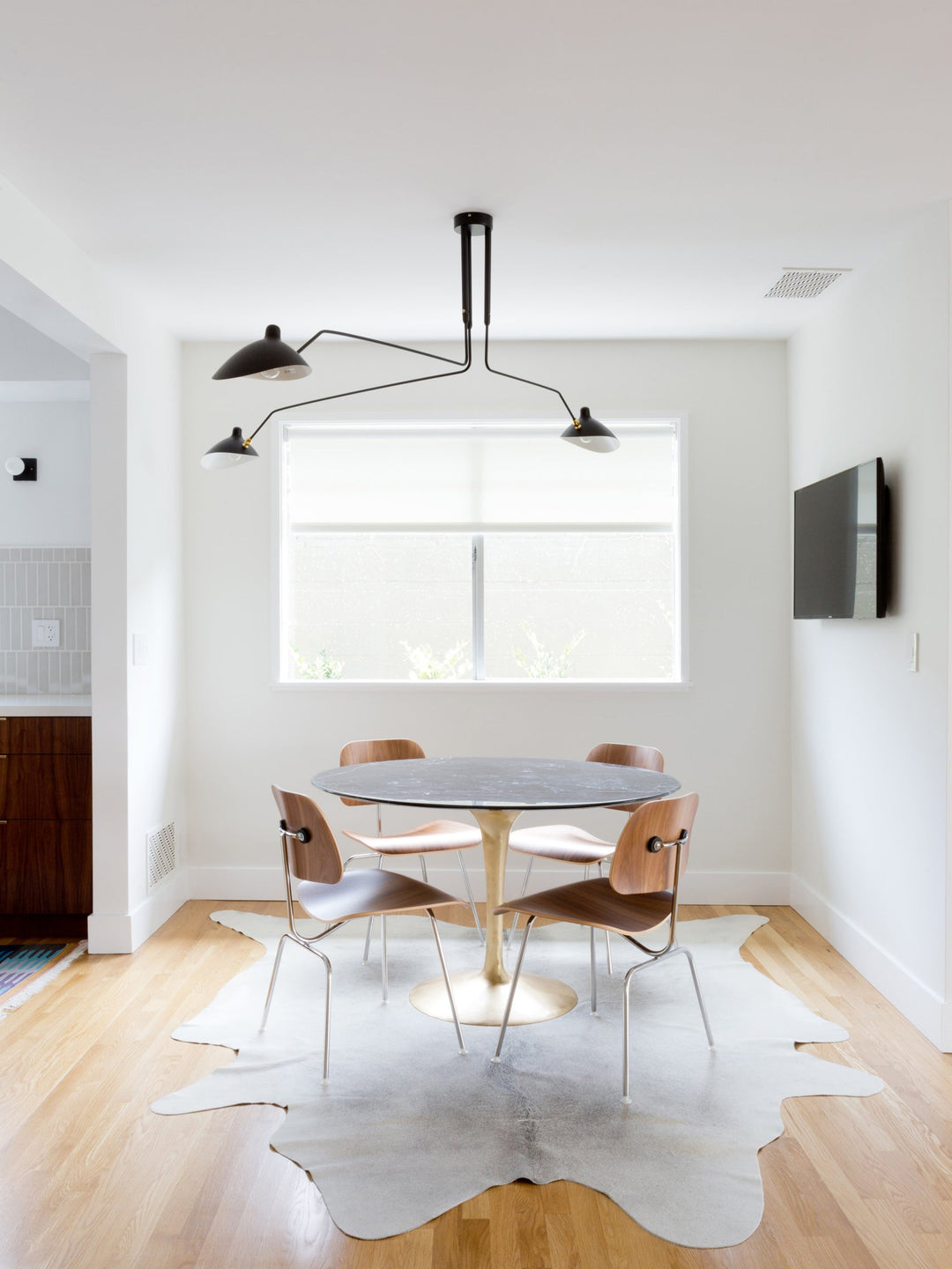 Lampa sufitowa z wieloma ramionami A