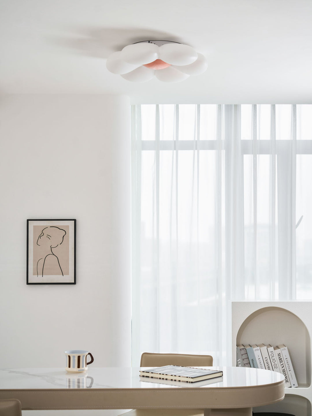 Lampa sufitowa w kształcie kwiatu z sześcioma płatkami do pokoju dziecięcego