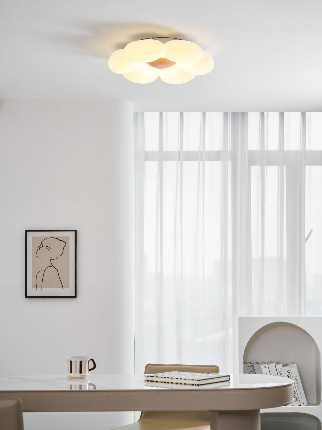 Lampa sufitowa w kształcie kwiatu z sześcioma płatkami do pokoju dziecięcego