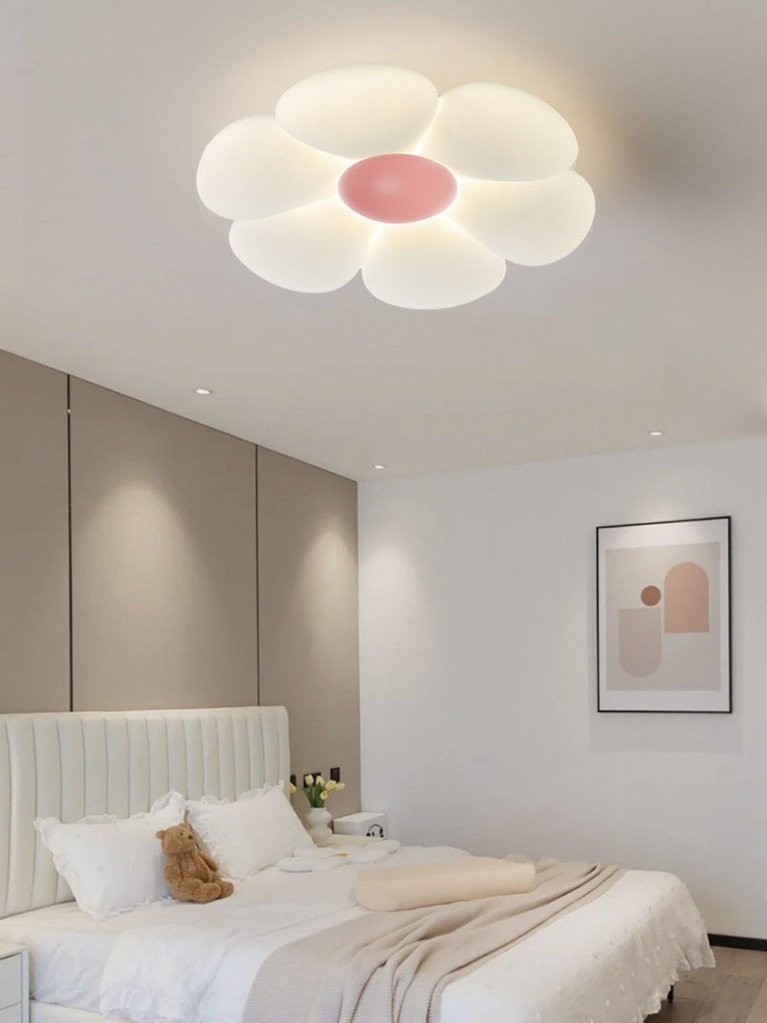 Lampa sufitowa w kształcie kwiatu z sześcioma płatkami do pokoju dziecięcego