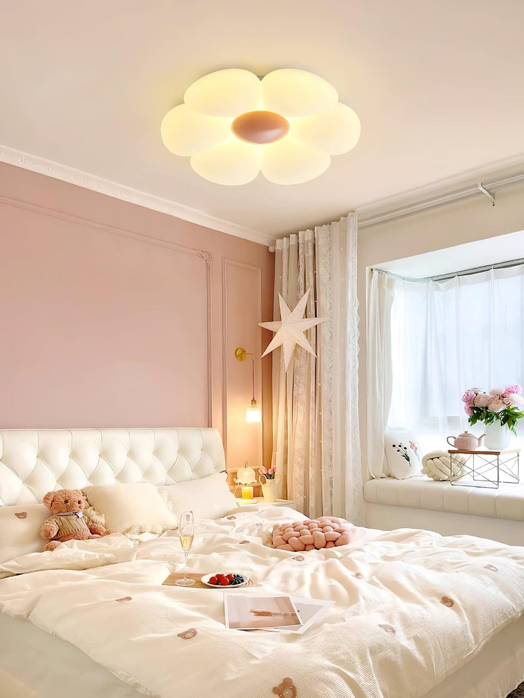 Lampa sufitowa w kształcie kwiatu z sześcioma płatkami do pokoju dziecięcego