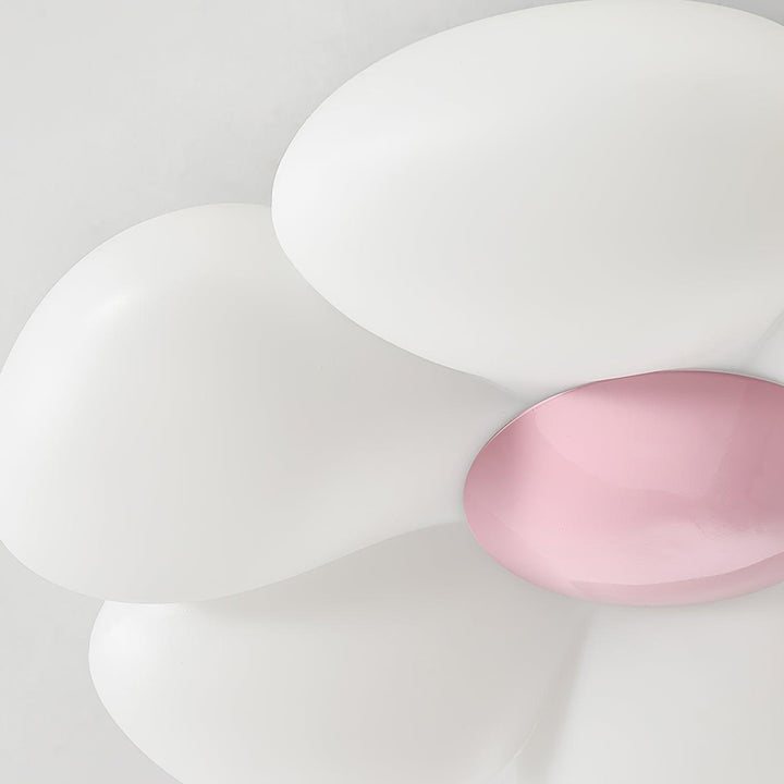 Lampa sufitowa w kształcie kwiatu z sześcioma płatkami do pokoju dziecięcego