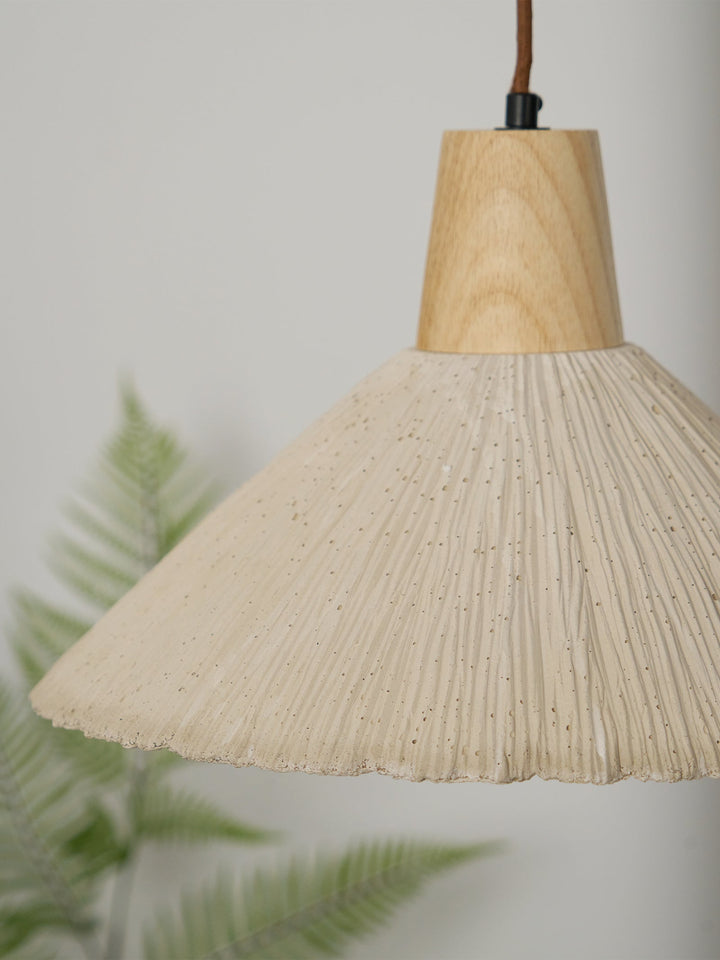 Lampa Wisząca Z Betonu Z Faldami
