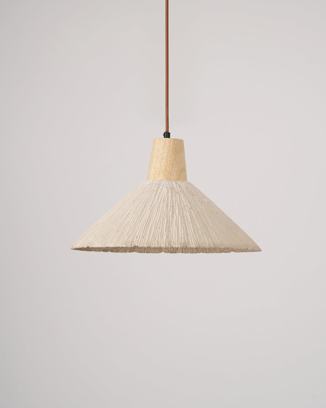 Lampa Wisząca Z Betonu Z Faldami