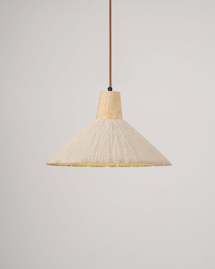 Lampa Wisząca Z Betonu Z Faldami