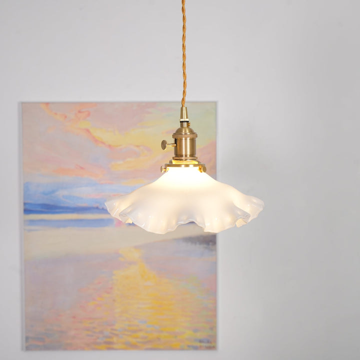 Mała Lampa Wisząca z Kwiatowym Wzorem