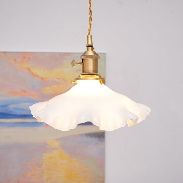 Mała Lampa Wisząca z Kwiatowym Wzorem