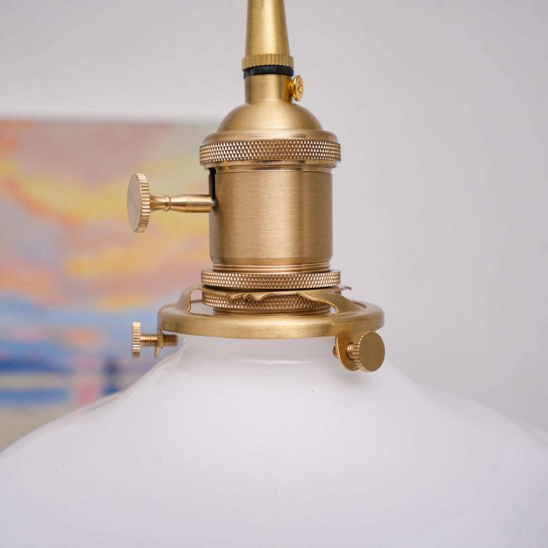 Mała Lampa Wisząca z Kwiatowym Wzorem