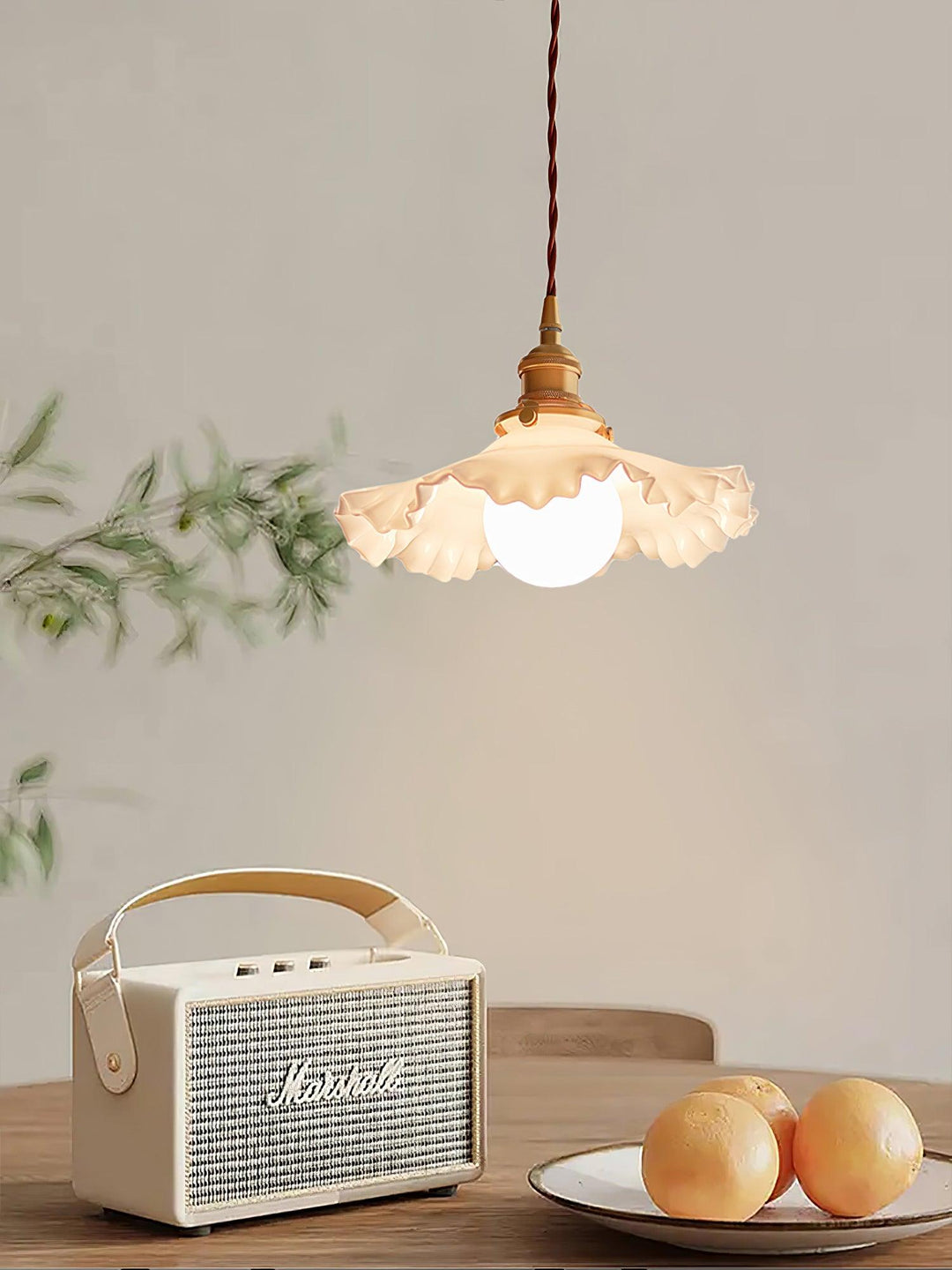 Mała Lampa Wisząca z Kwiatowym Wzorem