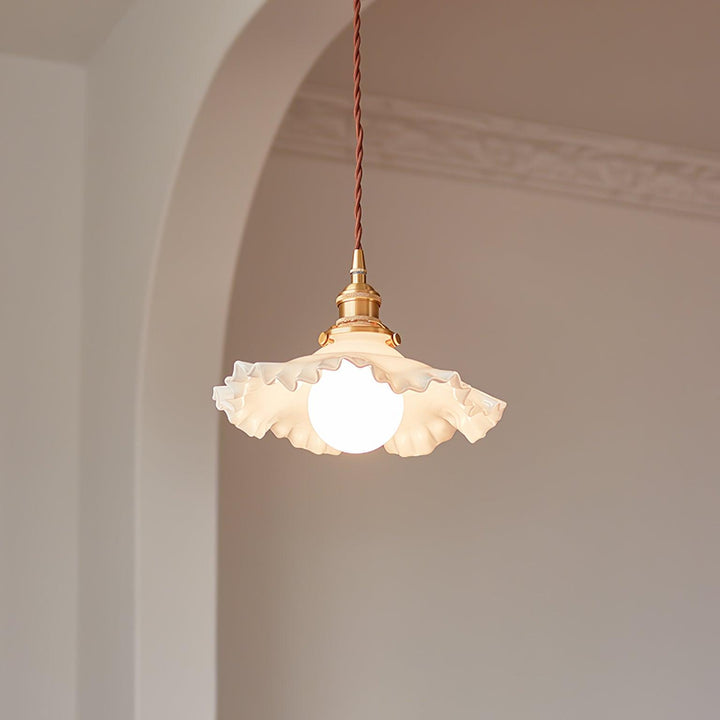 Mała Lampa Wisząca z Kwiatowym Wzorem