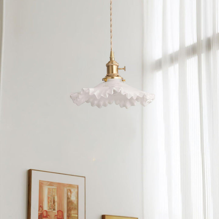 Mała Lampa Wisząca z Kwiatowym Wzorem
