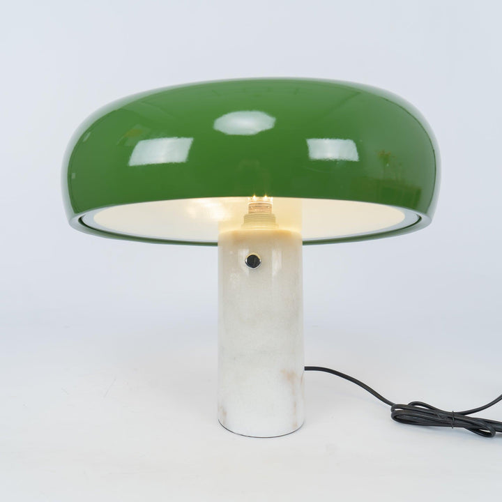 Lampa stołowa Nucleus z marmuru