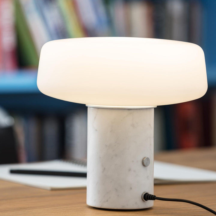 Lampa Stołowa Solid