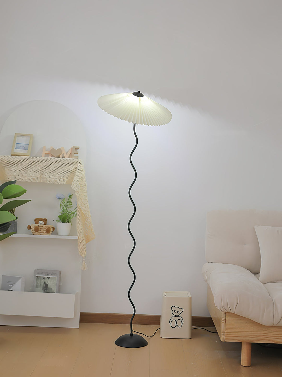 Lampa Podłogowa Squiggle
