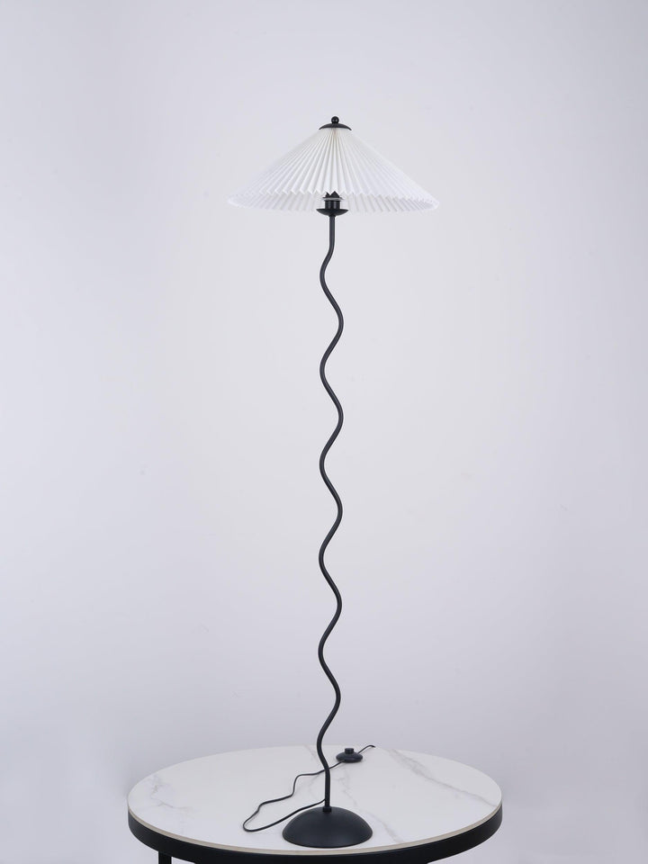 Lampa Podłogowa Squiggle
