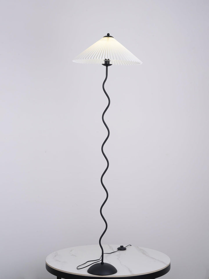 Lampa Podłogowa Squiggle