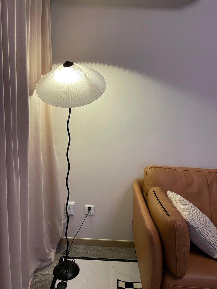 Lampa Podłogowa Squiggle