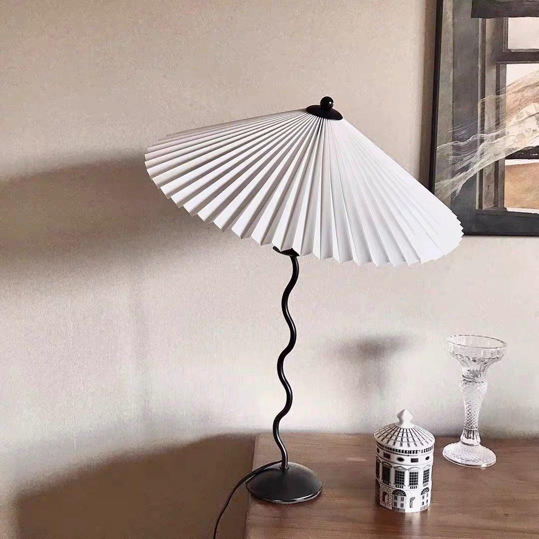 Lampa stołowa Squiggle