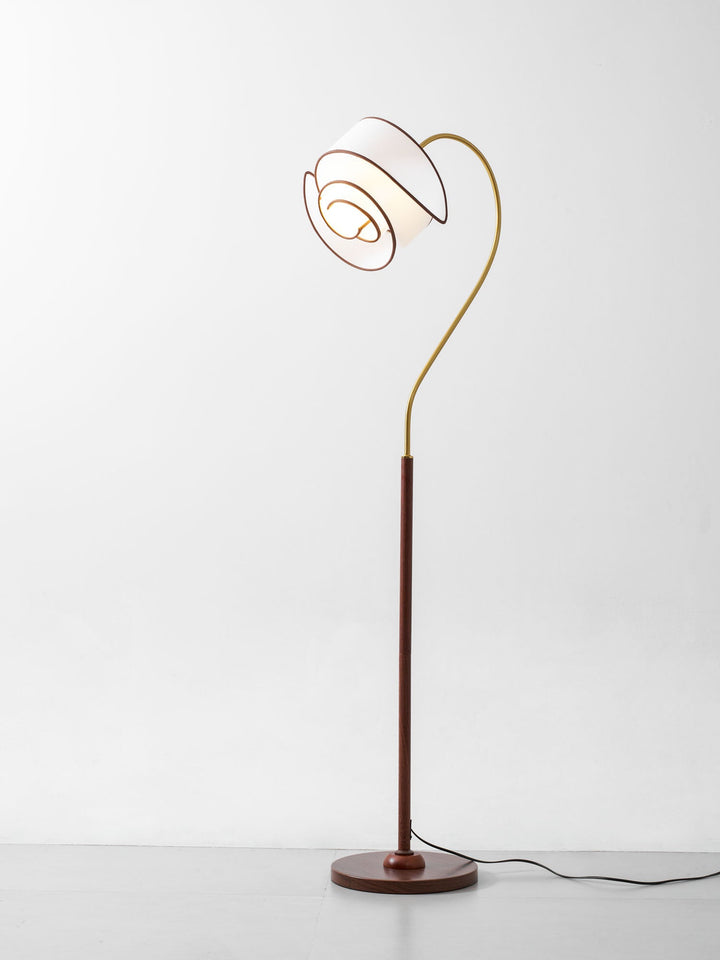 Lampa podłogowa Stelmo z zakrzywioną szyją