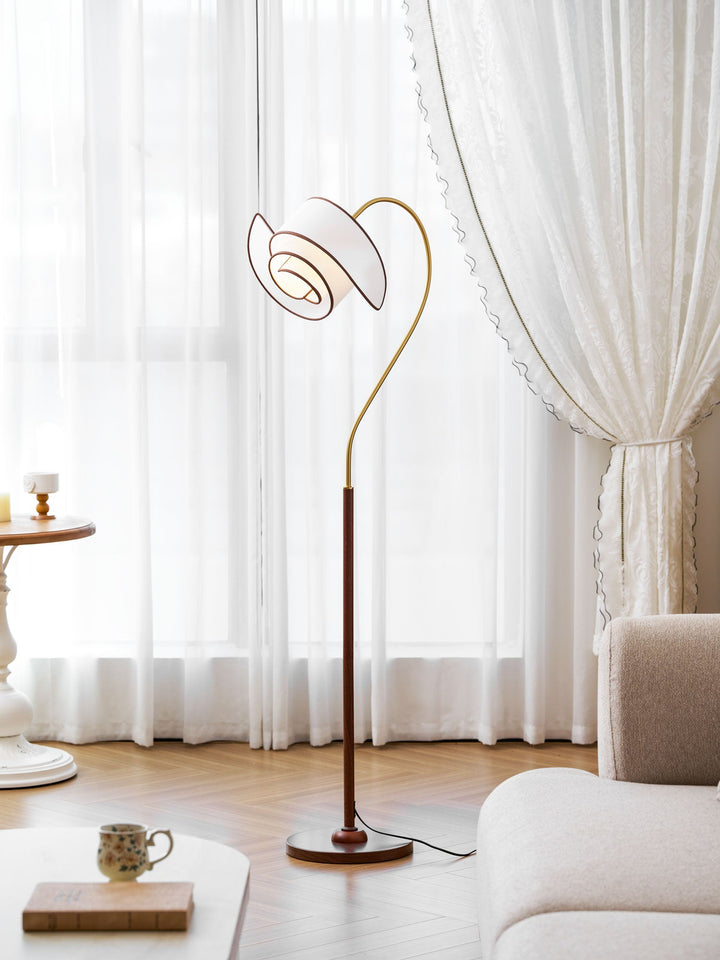 Lampa podłogowa Stelmo z zakrzywioną szyją
